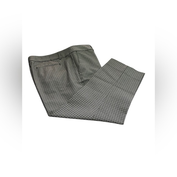 Hilary Radley Black and White capri woman’s. - Picture 3 of 8